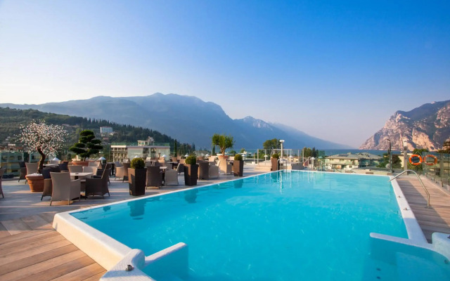 Hotel Kristal Palace - Tonelli Hotels - Adult Friendly