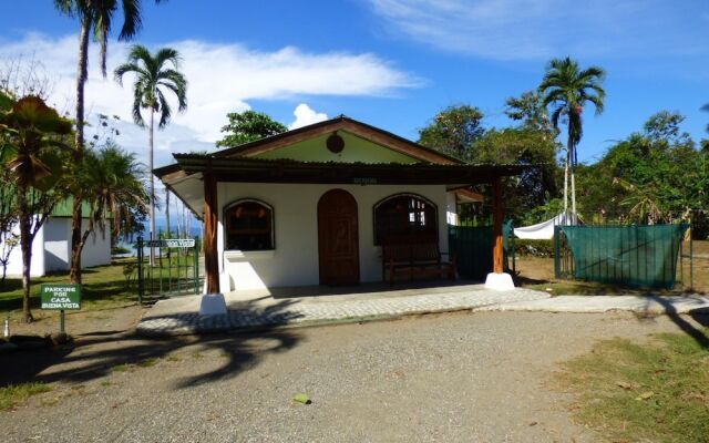 Corcovado Beach Lodge