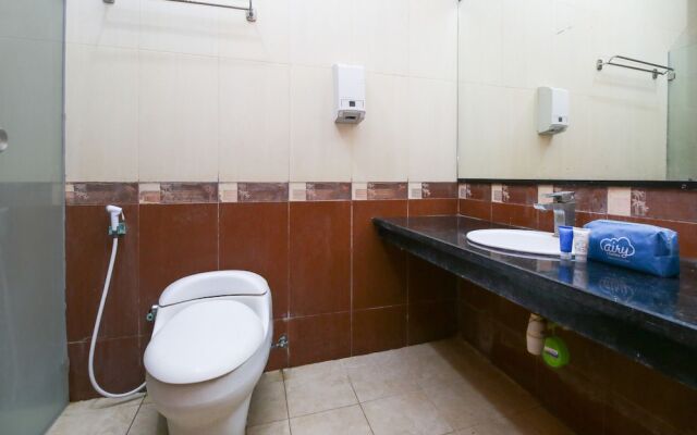 Airy Sungai Saddang Baru 18H Makassar