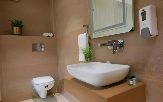 Hotel 16 by OYO Rooms