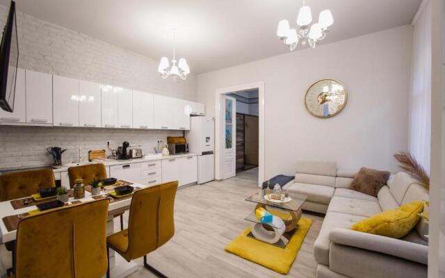 Wonderful 2 bedroom Central Apartment