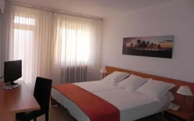 Hotel Ecoavenida
