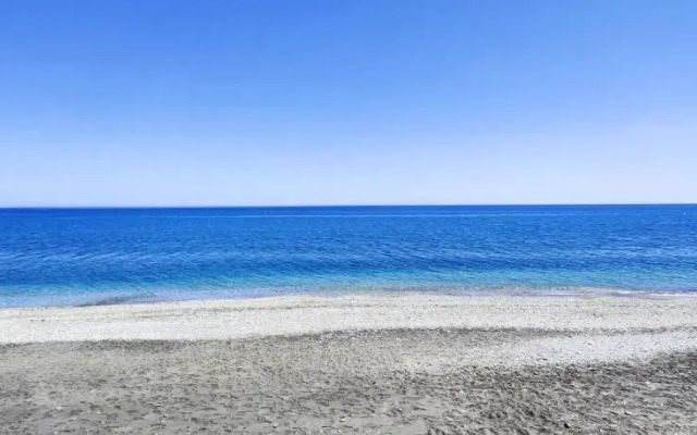 AP346 - Torrox Beach Club