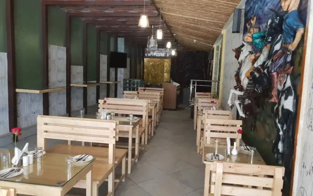 Arna Hotel