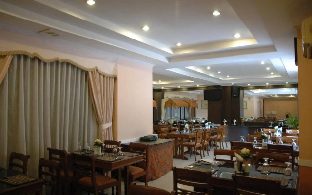 Riyadi Palace Hotel