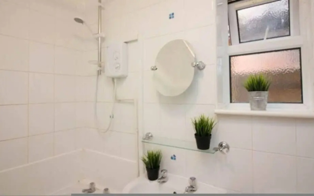 Southampton House - 2 Bedroom Accommodation