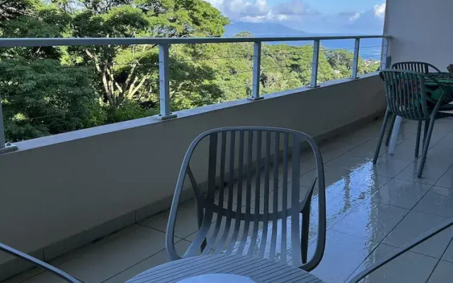 Tahiti - Pamatai Eden Appartment