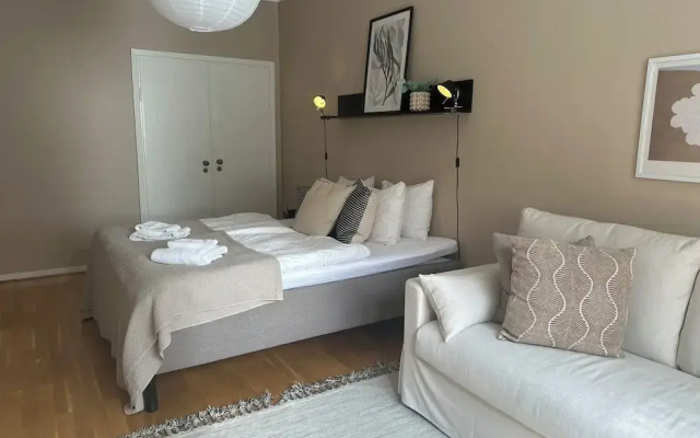 Cozy One Room Apartment At Stockholm