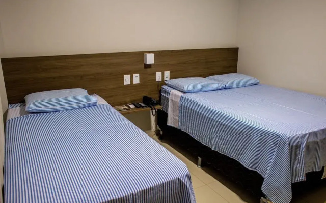 Ozaki's Hotel