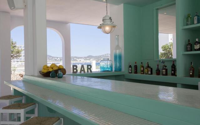 The Beach Star Ibiza Aparthotel - Adults Only