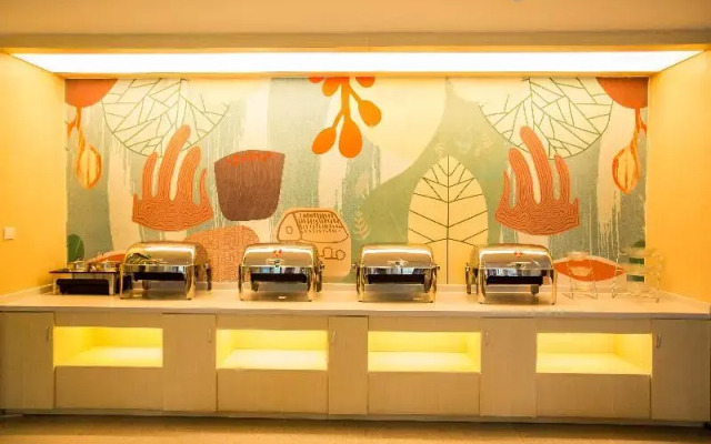 Hanting Hotel( Tulufan Middle Lvzhou Road)