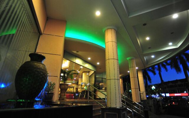 Emerald Puteri Hotel