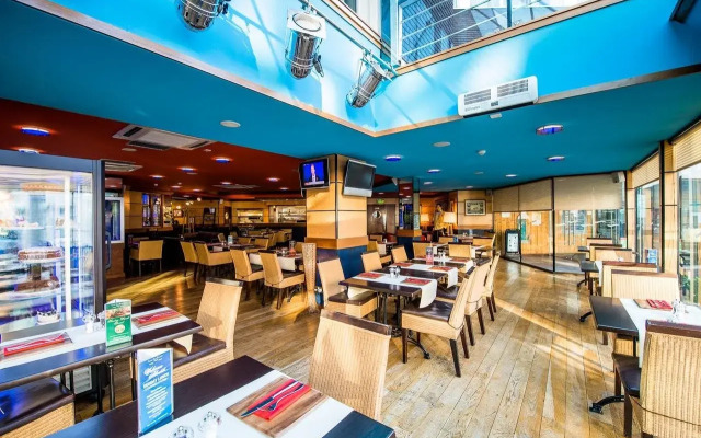 The Liner Hotel