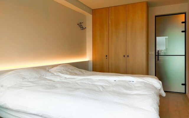Nice Apartment in Oostende With Wifi and 2 Bedrooms