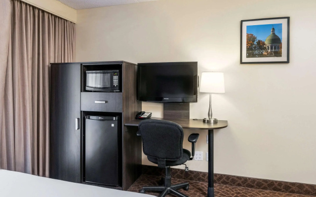 Quality Inn & Conference Centre Kingston Central