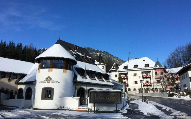 Schlosshotel Rosenegg