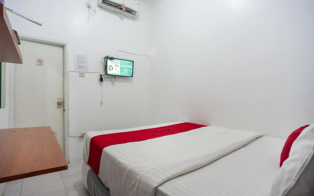 OYO 1941 Aaa Residence Syariah