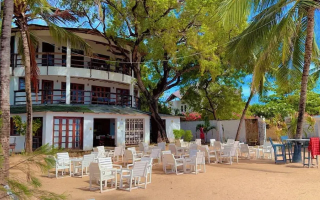 Silver Sands Beach Hotel