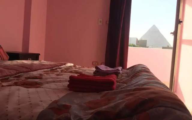 Cheops Pyramids Inn
