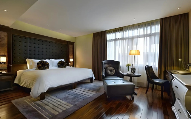 Paradise Suites Hotel