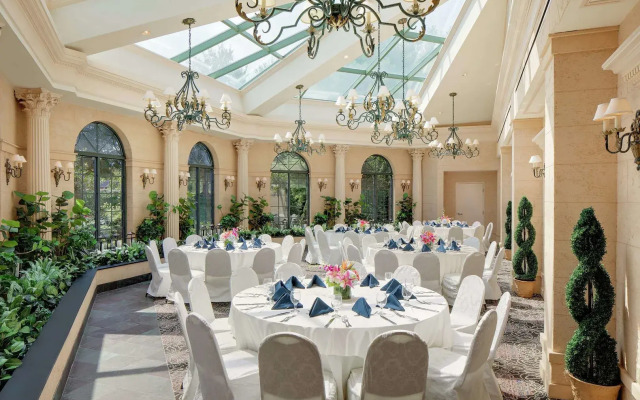 Desmond Hotel Malvern, a DoubleTree by Hilton