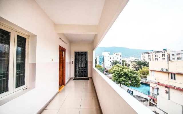 Fabhotel Aditya Yatri Nivas