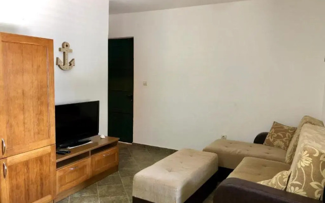 Apartments Kovinic