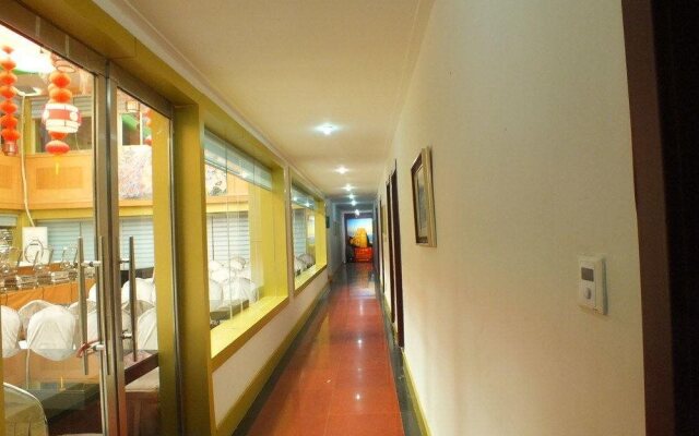 Xianju Hotel