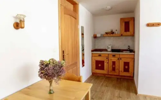 Ana Antloga Apartments