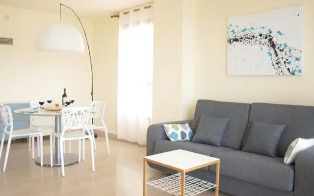ApartUP Blue Opera View