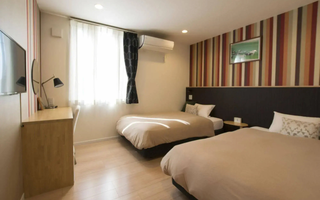 North Gate Inn Abira