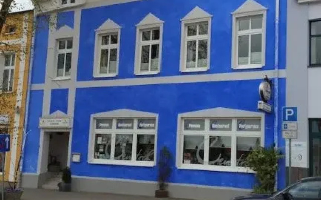 Restaurant & Pension Central