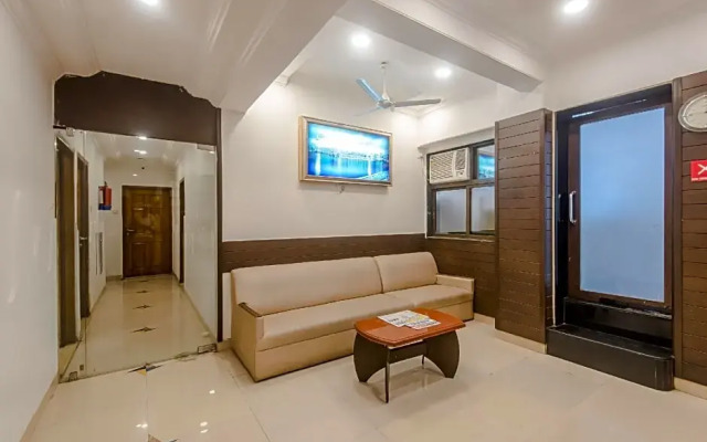 OYO Flagship 572 Santacruz West