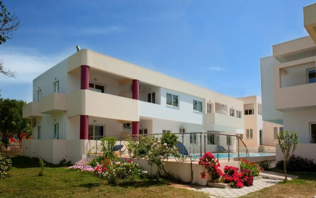 Thodorou Village