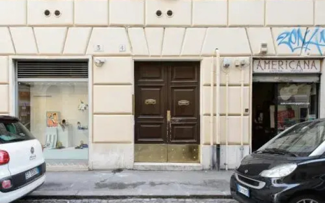 Magenta Classic Manara 4