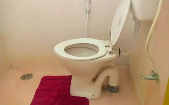 Transit Dorms - Hostel