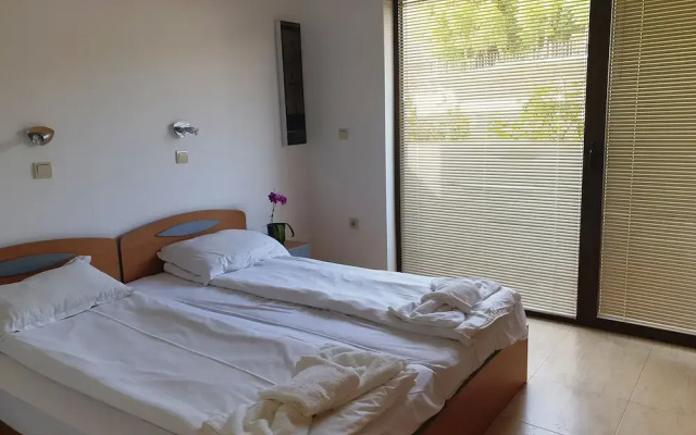 Diamond Hotel