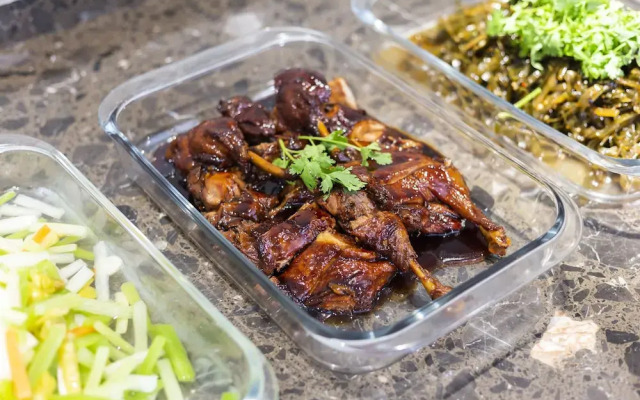 Jinglai Hotel·Selection (Shanghai Xujiahui Jiaotong University)