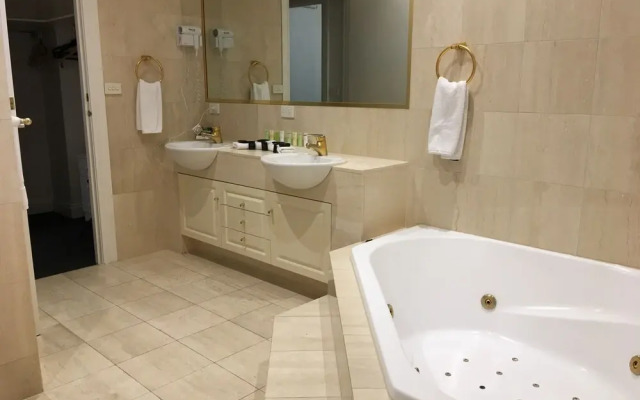 Kimberley Gardens Serviced Villas