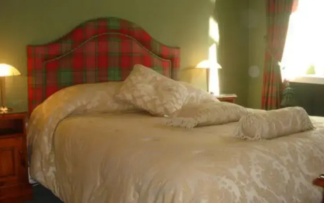 The Glen Lui Hotel
