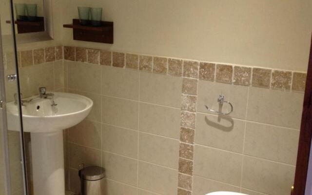 Kings Acre spacious 4 bed with Breath-taking views