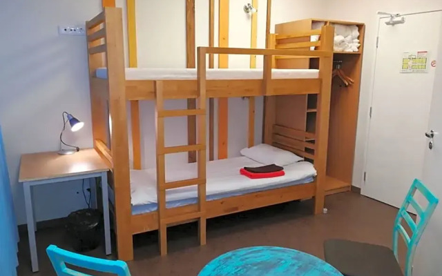 Everest Kivioli Hostel