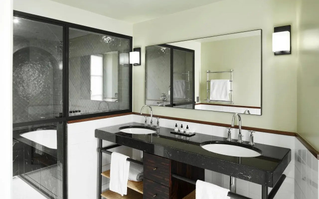 Le Roch Hotel & Spa