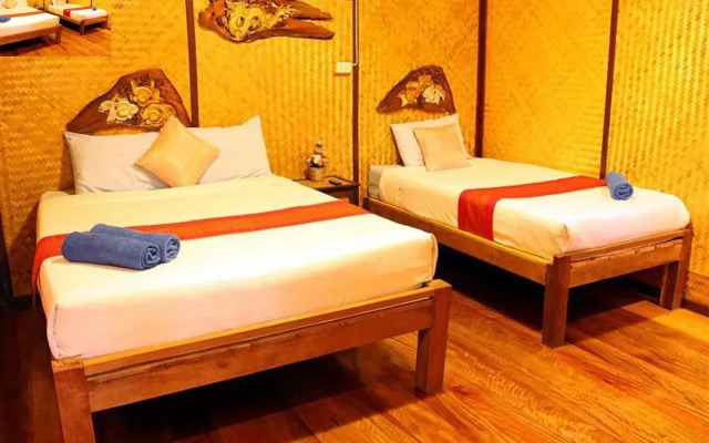 Baansuanlynjee Maeklong Resort