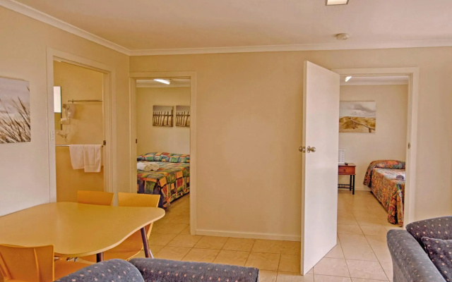 Robetown Motor Inn & Apartments