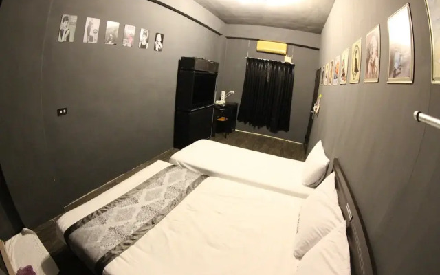 Time House Chain Hualien Train Station Hostel