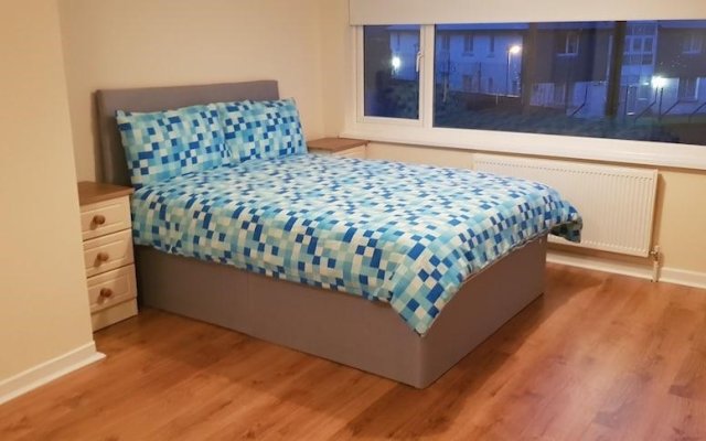 3 Bedroom newly furnished cork city