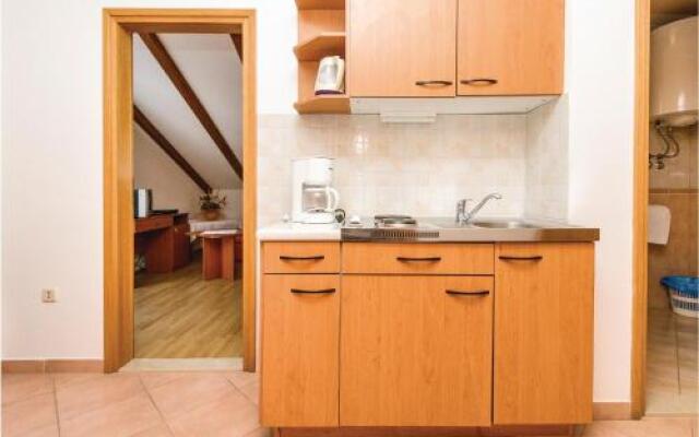 Two-Bedroom Apartment Mlini with Sea view 09