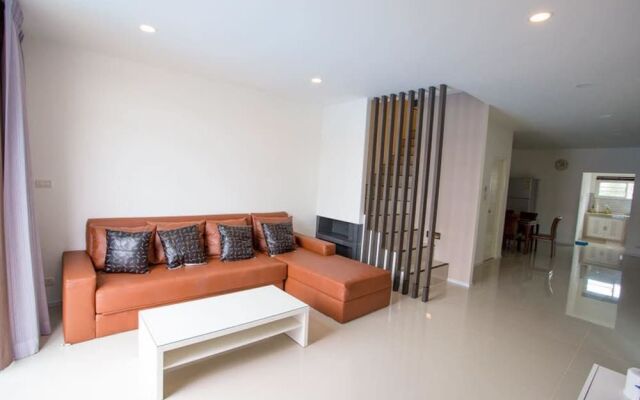 Club 51 Hua Hin Pool Villa