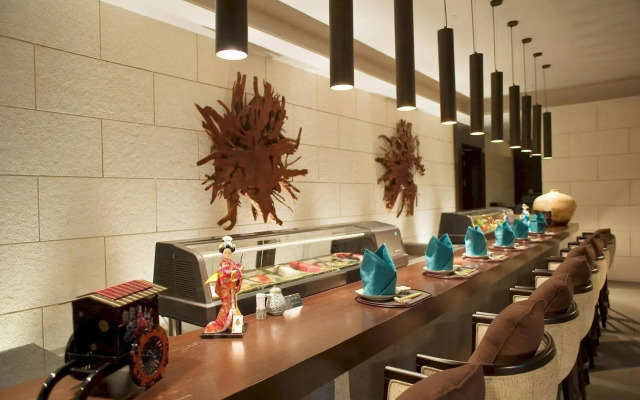 Heyuan Mels Welton Evergreen Lake Hotel